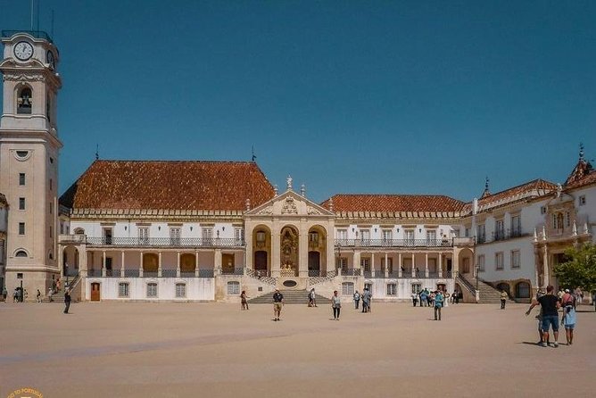 Tour Between Lisbon - Porto or Porto-Lisbon With Several Stops - Seamless Transportation and Transfers