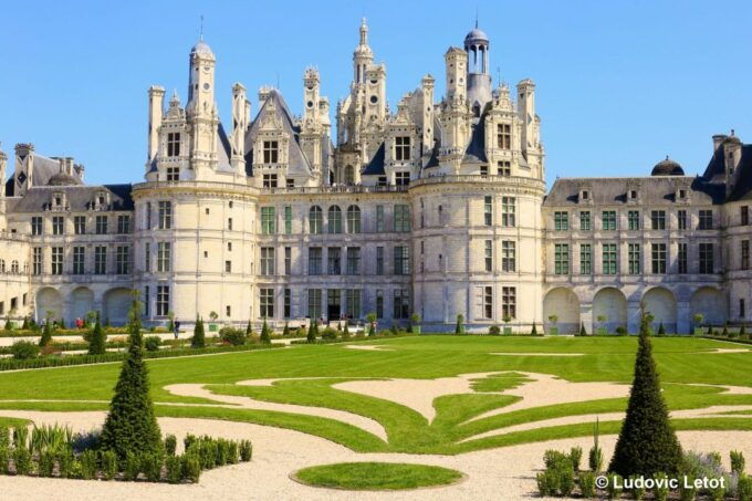 Tours/Amboise: Private Day Trip Chambord, Blois & Cheverny - National Game Reserve