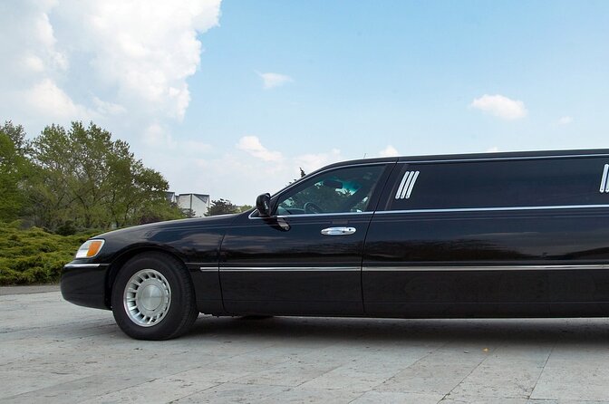 Two Hours Private Limo Rental With Chauffeur in Dubai - Common questions