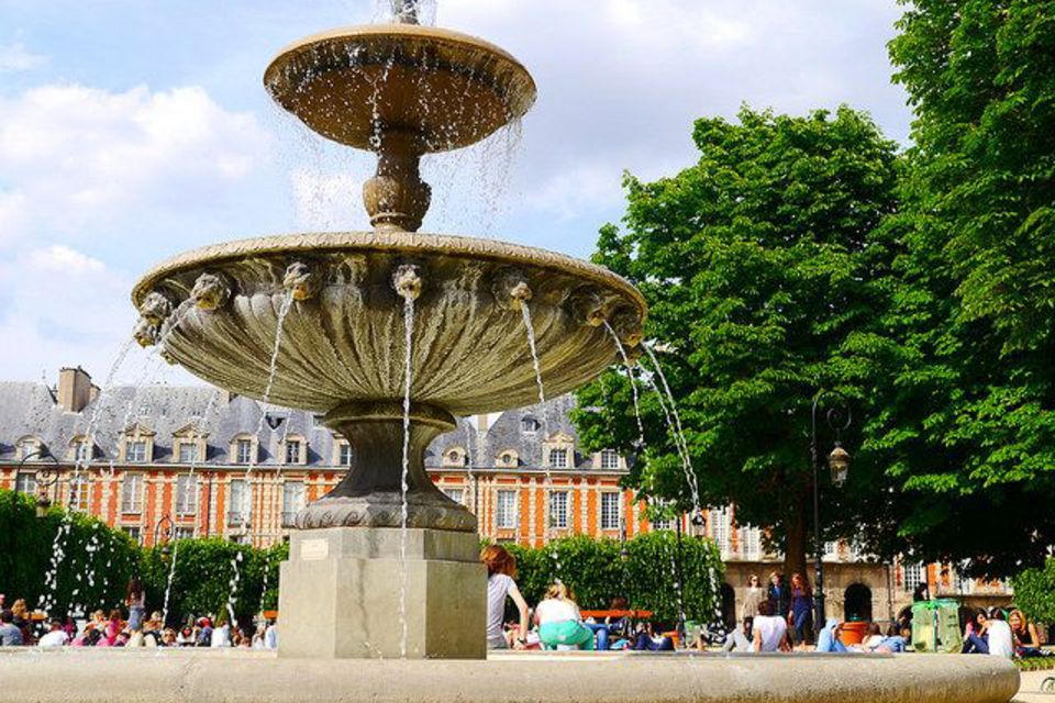 Unexpected Paris - Marais Disctrict: 2-Hour Private Tour - Tour Experience