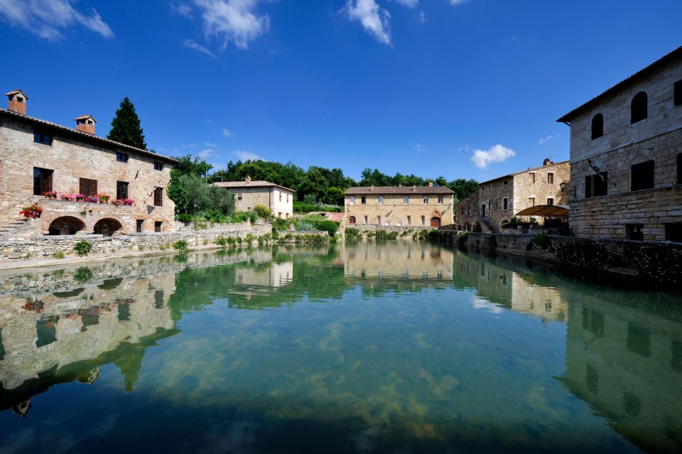 Valdorcia: Montalcino and Montepulciano Scenery in the World - Valdorcia Description and Features