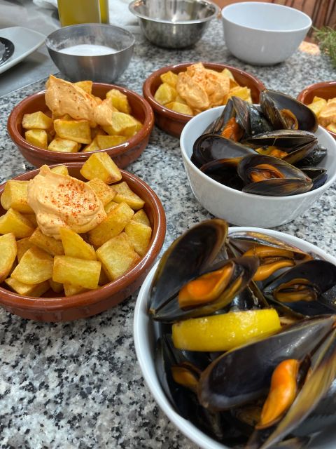 Valencia: Guided Paella Workshop, Tapas, and Drinks - Directions