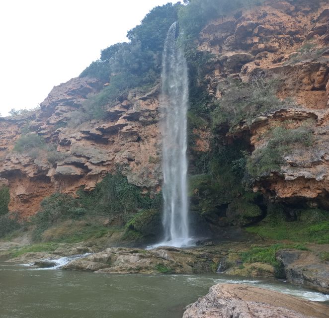 Valencia: Montanejos Thermal Springs & Waterfall Day Trip - Customer Reviews