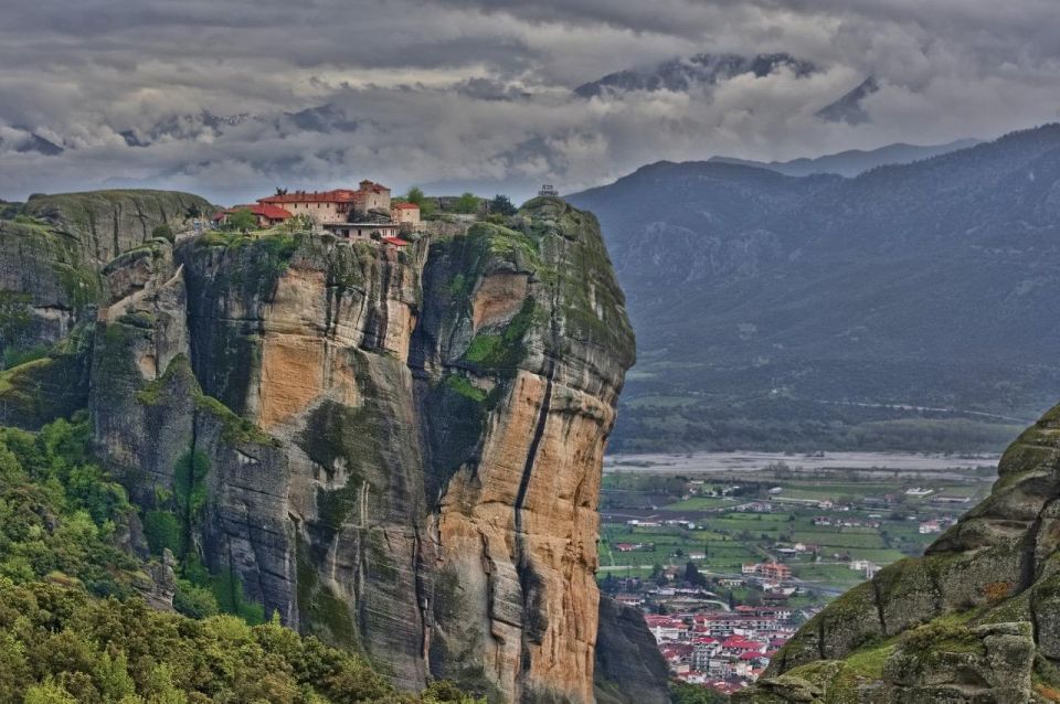 Visit Meteora Monasteries First Class Private Tour - Price and Booking