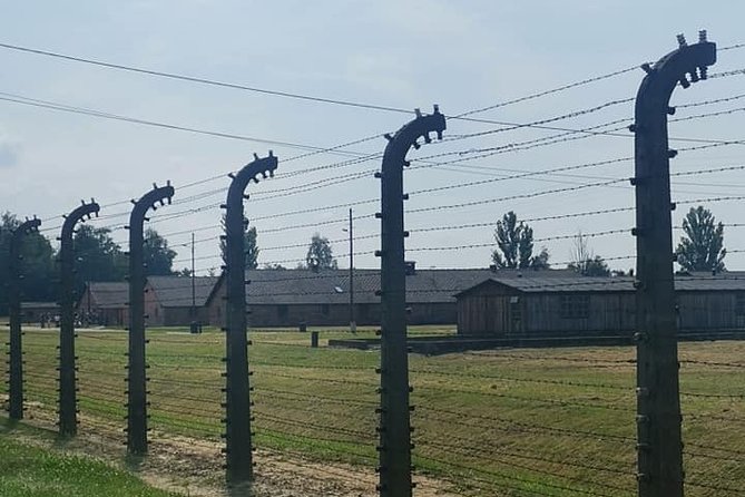 Visit to Auschwitz Camp in Italian With Departure From Krakow - Last Words