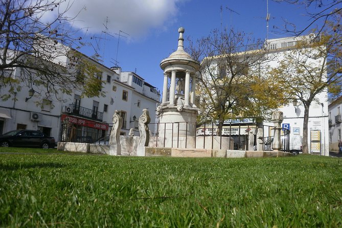 Walking Tour in the Historic Center of Elvas - Walk Along the City Walls