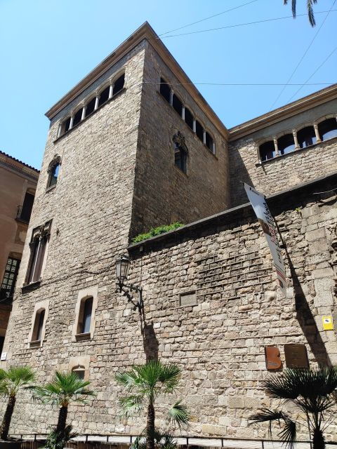 Walking Tour of Ancient Barcelona - Language and Accessibility