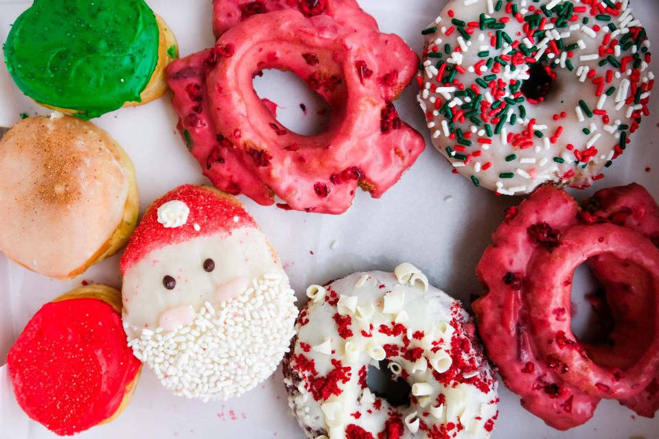 Washington, D.C.: Guided Holiday Donut Tour With Tastings - Tour Inclusions