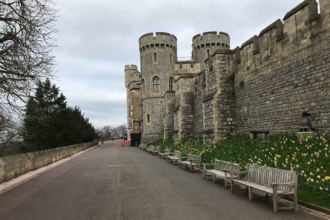 Windsor Castle & Hampton Court Palace: A Royal Saga - Cultural Treasures of Hampton Court