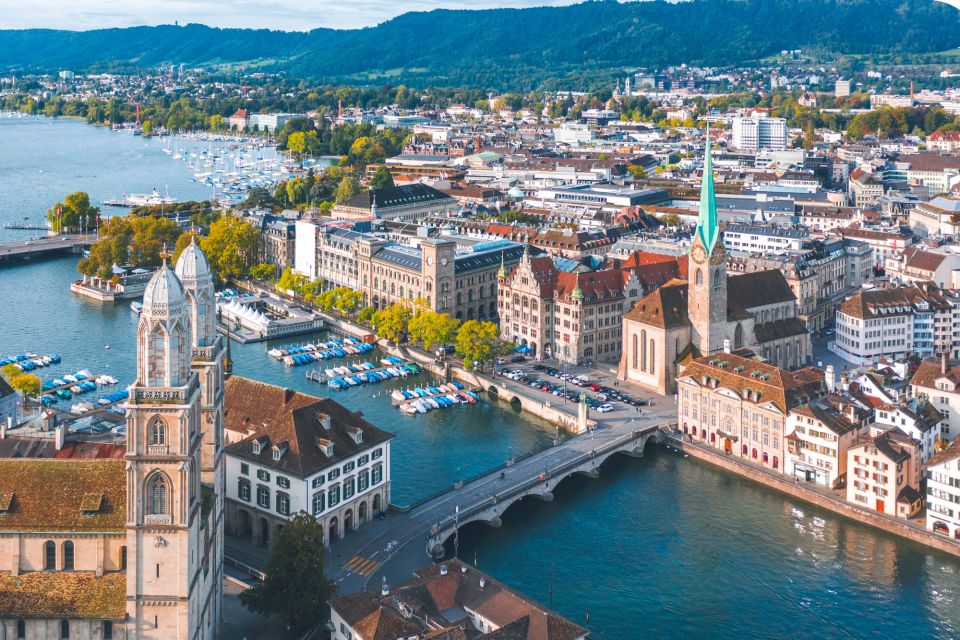 Zurich: First Discovery Walk and Reading Walking Tour - Inclusions in the Tour