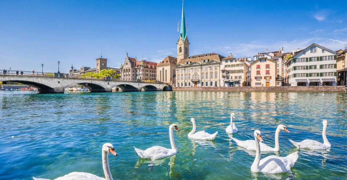 Zurich, Switzerland: Historical Walking Tour in Portuguese - Full Description