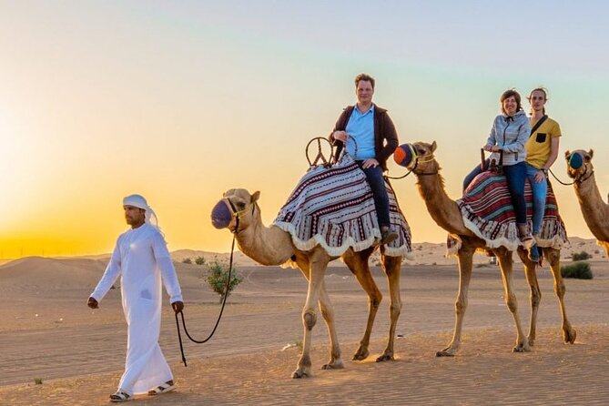 5* Dubai 4x4 Desert Safari With Dune Bashing and BBQ Dinner - Key Points