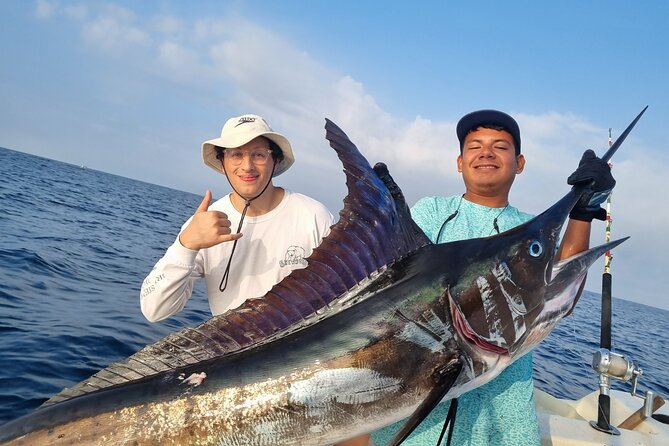 5 Hours of Private Sport Fishing In Puerto Escondido - Key Points