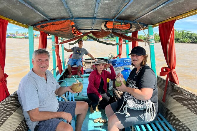 2D1N Cu Chi Tunnel - Mekong Delta & Cai Rang Floating Market - Tour Guide Credentials