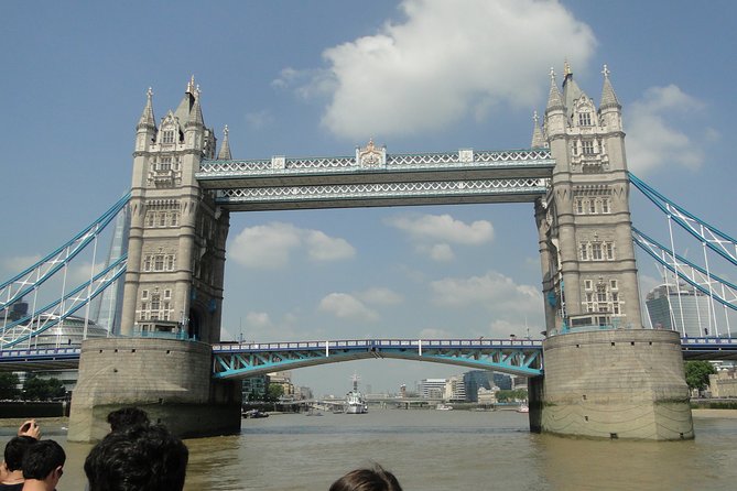 4 Day London Private Tour With Stay at English Host Family - Common questions