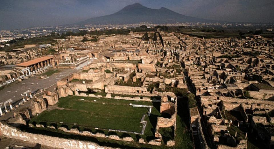 4H Private Guide Tour in Pompeii With Villa Dei Misteri - Common questions