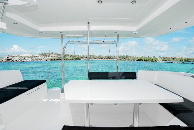 5-Hour Private 40 Luxury Catamaran 2-Stop Tour W/ Food, Open Bar & Snorkeling - Logistics