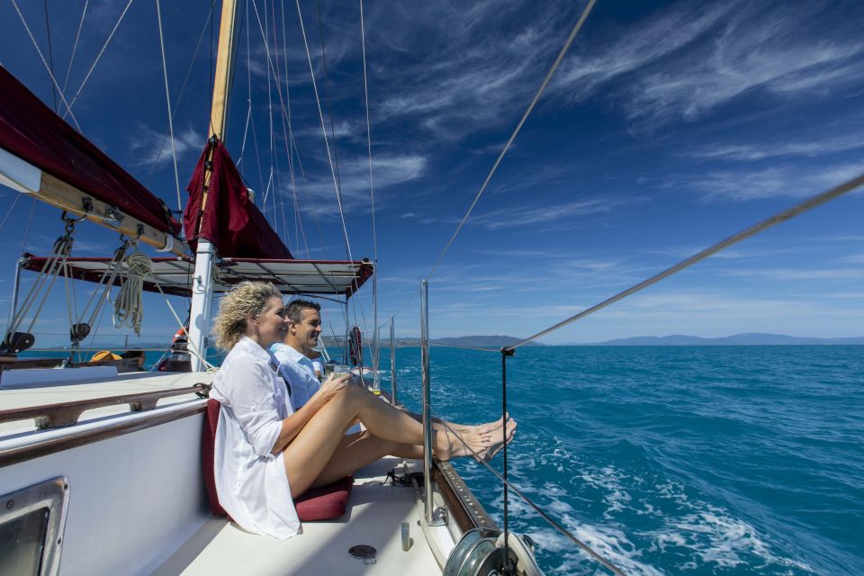 Airlie Beach: Adults-Only Whitehaven Beach Sailing Tour - Customer Reviews and Rating