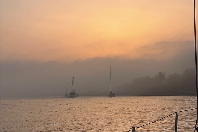 Alma Douro - Sunset on the Douro River, 2H Private Boat Trip - Informative Commentary and Hospitality