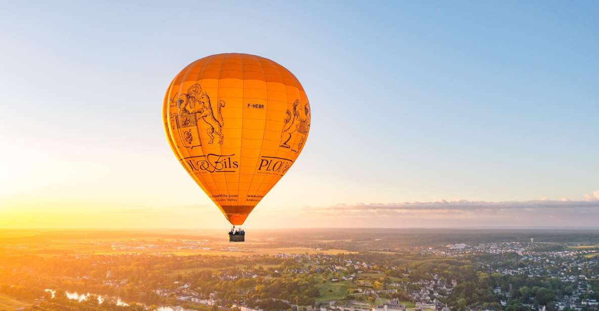 Amboise Hot-Air Balloon VIP for 5 Over the Loire Valley - Common questions