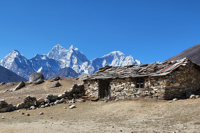 Ascend to the Summit of Mera Peak: A Scenic and Challenging Climbing Adventure - Summit Day Logistics and Tips