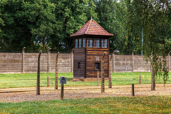 Auschwitz-Birkenau Guided Tour From Krakow Including Lunch - Customer Reviews