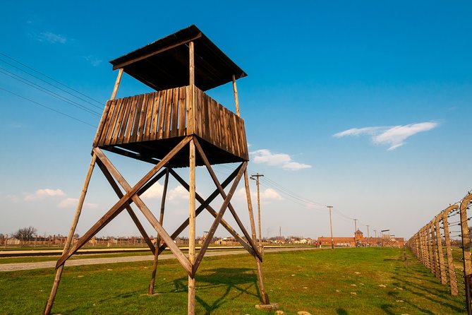 Auschwitz Birkenau Guided Tour With Transport - Meeting Point and Departure Logistics