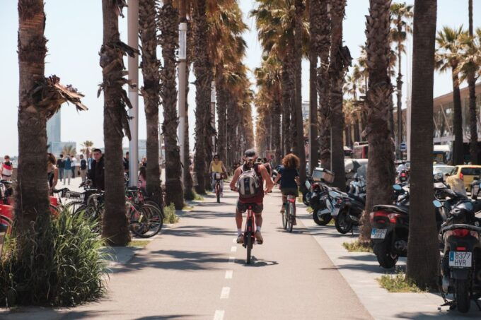 Barcelona: 3-Hour Bike Tour With a Local Guide - Customer Reviews