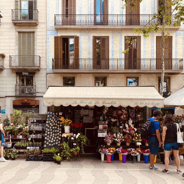 Barcelona: Barri Gotic Walking Tour - Common questions