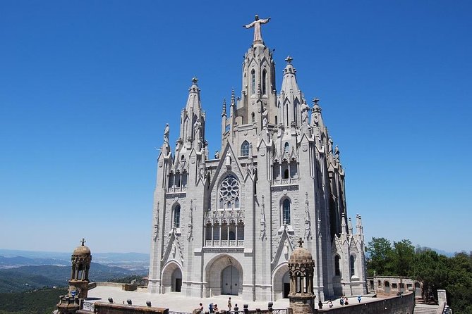 Barcelona Day and Night Walking Tours - Tour Highlights and Itinerary