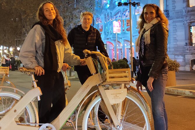 Barcelona Evening Private Bicycle Tour - Common questions