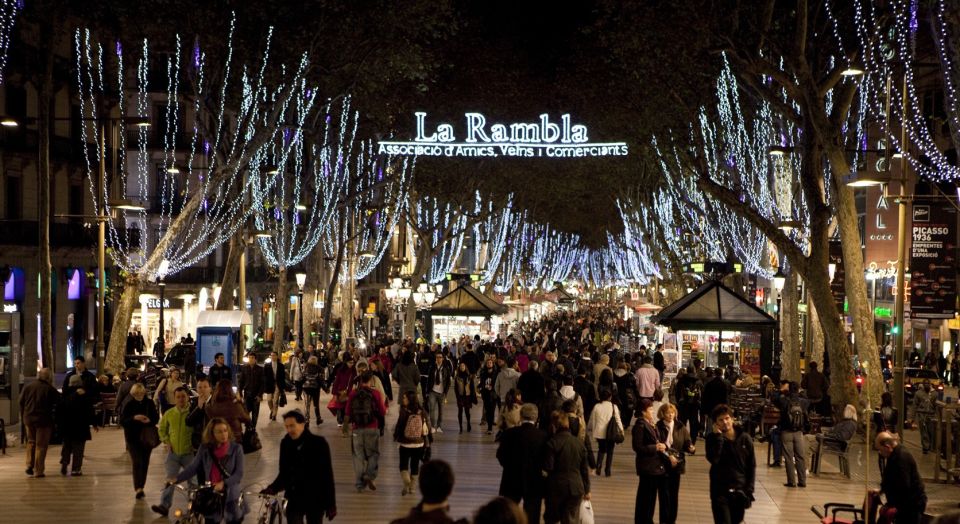 Barcelona: Merry Markets Private Christmas Tour - Additional Information