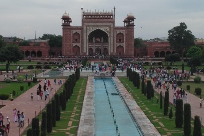 Bengaluru to Agra Same Day Private Trip With Lunch and Tour Guide - Travel Logistics