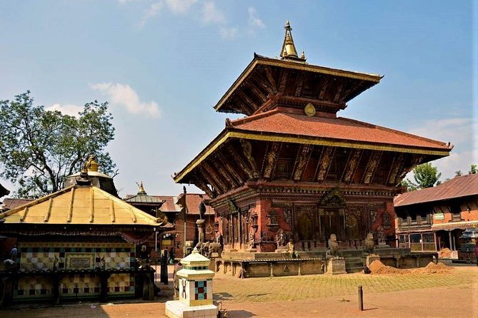 Bhaktapur and Changunarayan Heritage Tour - Expert Tour Guide