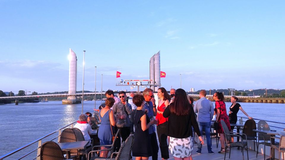 Bordeaux: City Sightseeing Cruise - Participants, Date, and Directions