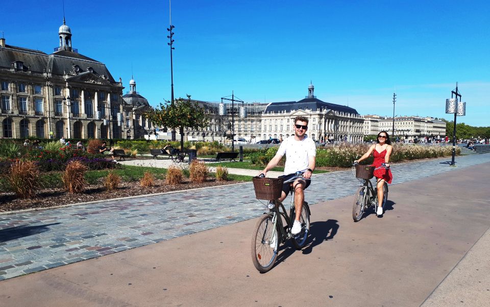 Bordeaux: Guided Bike Tour - Meeting Point
