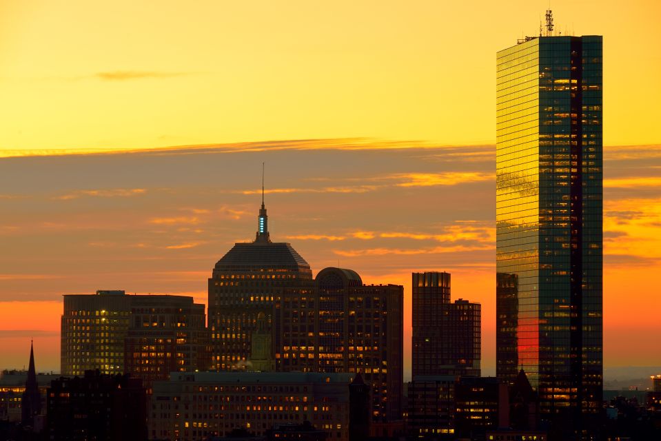 Boston: Summer Nights Sunset Trolley Tour - Reservation Details