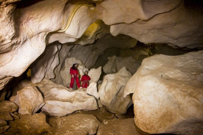 Calasparra: Cueva Del Puerto Entry Ticket With Guided Tour - Important Information and Pricing