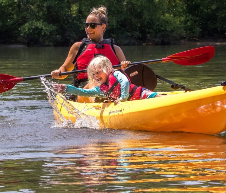 Chattahoochee Roswell: Single Kayak Rental