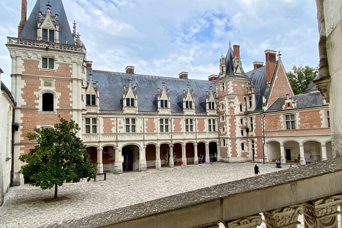 Chenonceau, Blois, Chaumont Loire Castles Small-Group From Paris - Minimum Travelers Requirement