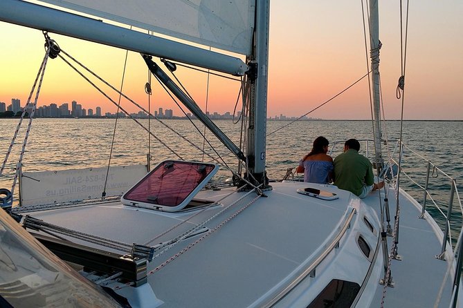 Chicago Private Sunset Sail on Lake Michigan - Common questions