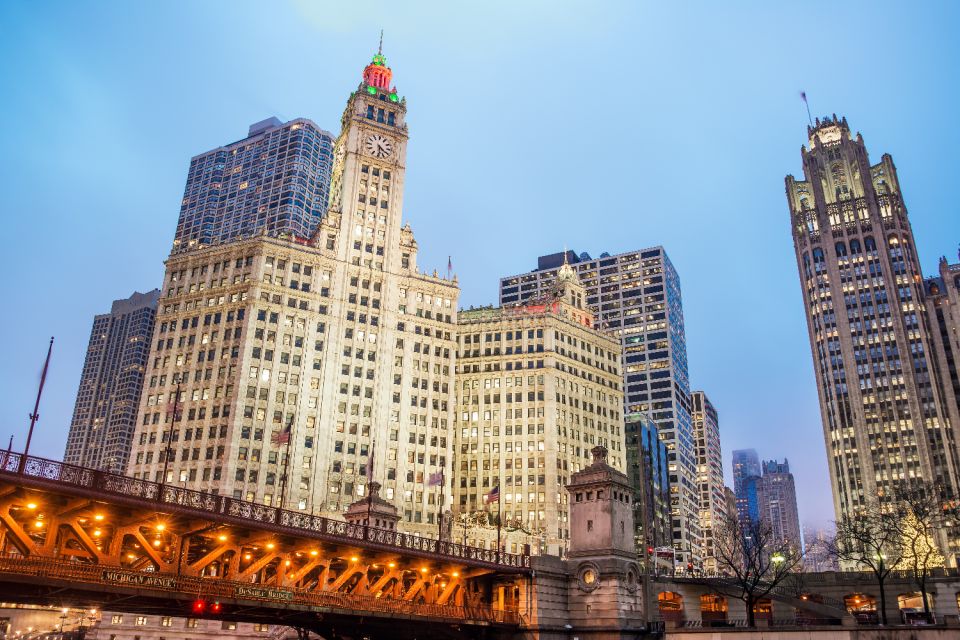 Chicago: Riverwalk Self-Guided Walking Tour - Tour Highlights