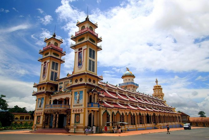 Chu Chi Tunnel With Cao Dai Temple Tour From Ho Chi Minh - Tour Inclusions