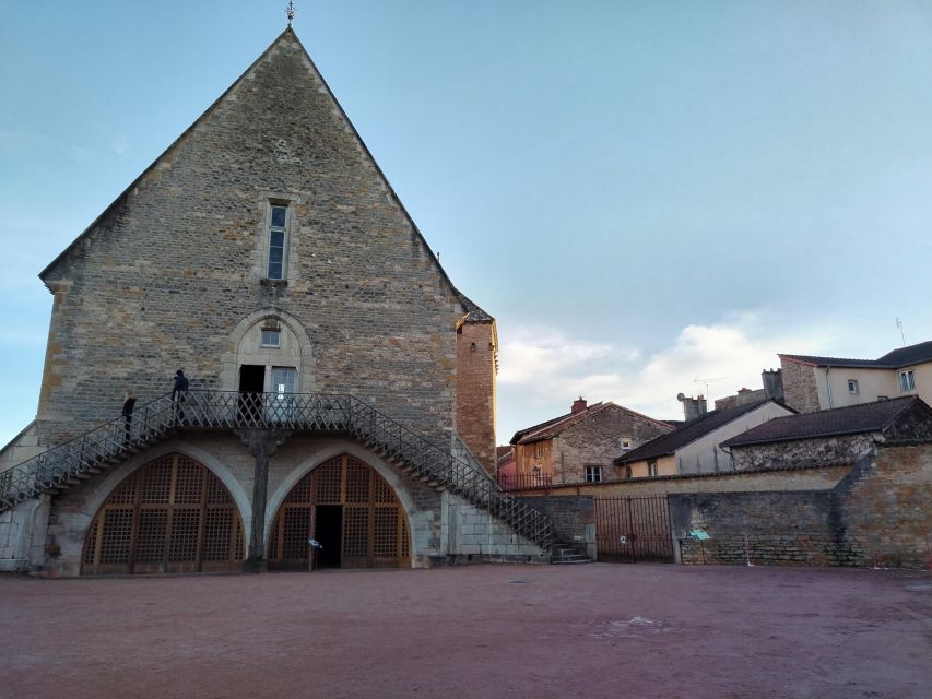 Cluny Abbey : Private Guided Tour With "Ticket Included" - Meeting Point Details