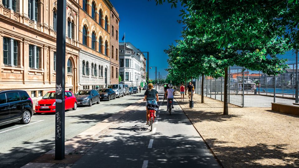 Copenhagen: Complete City by Bike Tour - Exclusive Private Group Experience
