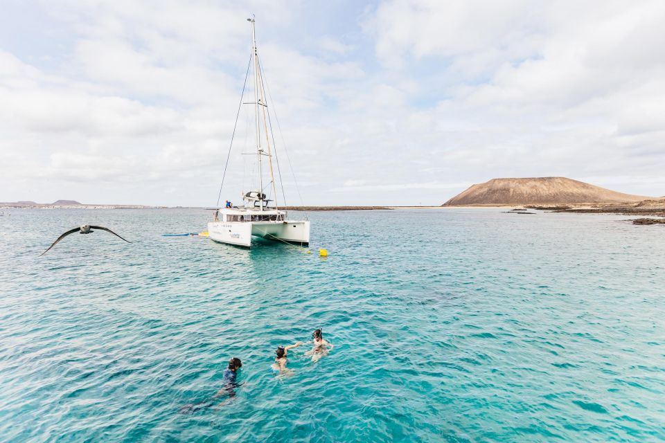 Corralejo: Sail for Lobos Island With Drinks and Snorkeling - Activities and Inclusions