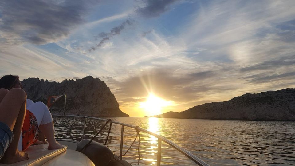 Cruise, Coffee and Diving in the Calanques of Frioul - Meeting Point