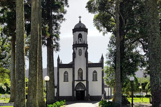 Day Tour to the Amazing Sete Cidades - Common questions