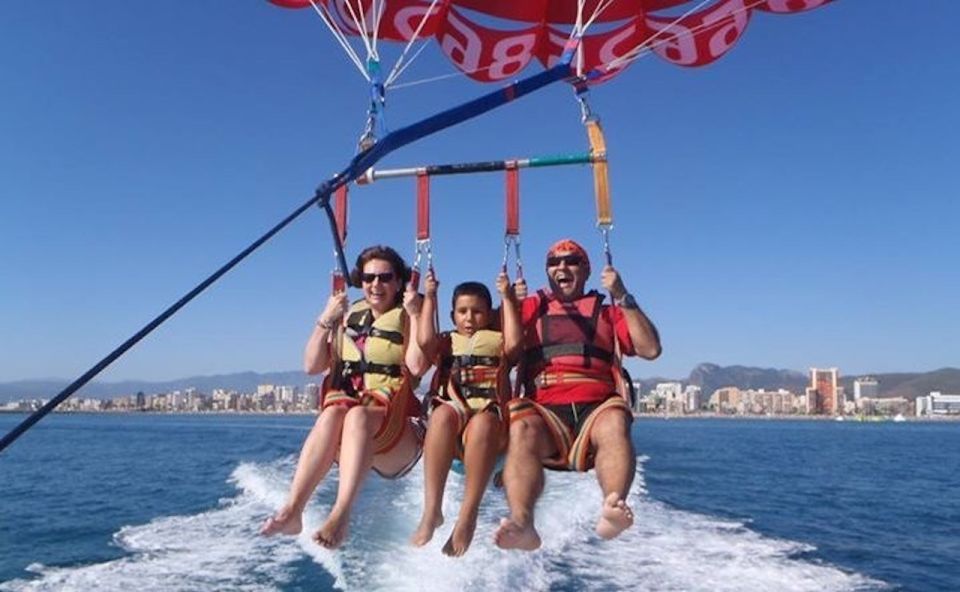 Dénia: 1.5-Hour Boat Trip and Parasailing Experience - Common questions
