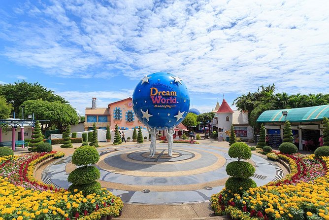 Dream World & Snow Town Theme Park Ticket - Hotel Pickup & Lunch - Free Cancellation Policy